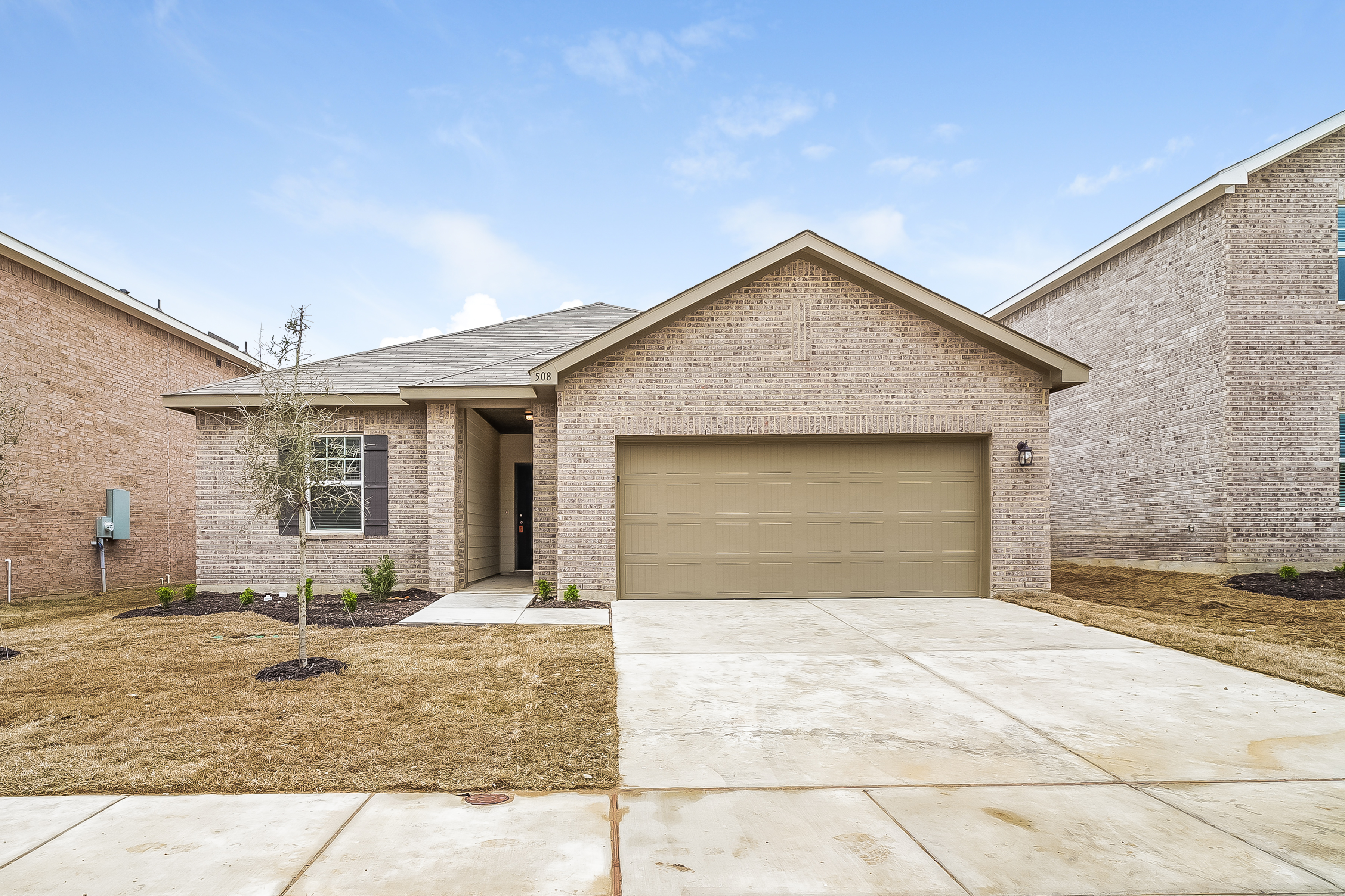 508 Horn St Crowley, TX 76036